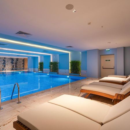 Concorde Tower Hotel & Casino นิโคเซีย ภายนอก รูปภาพ Indoor pool