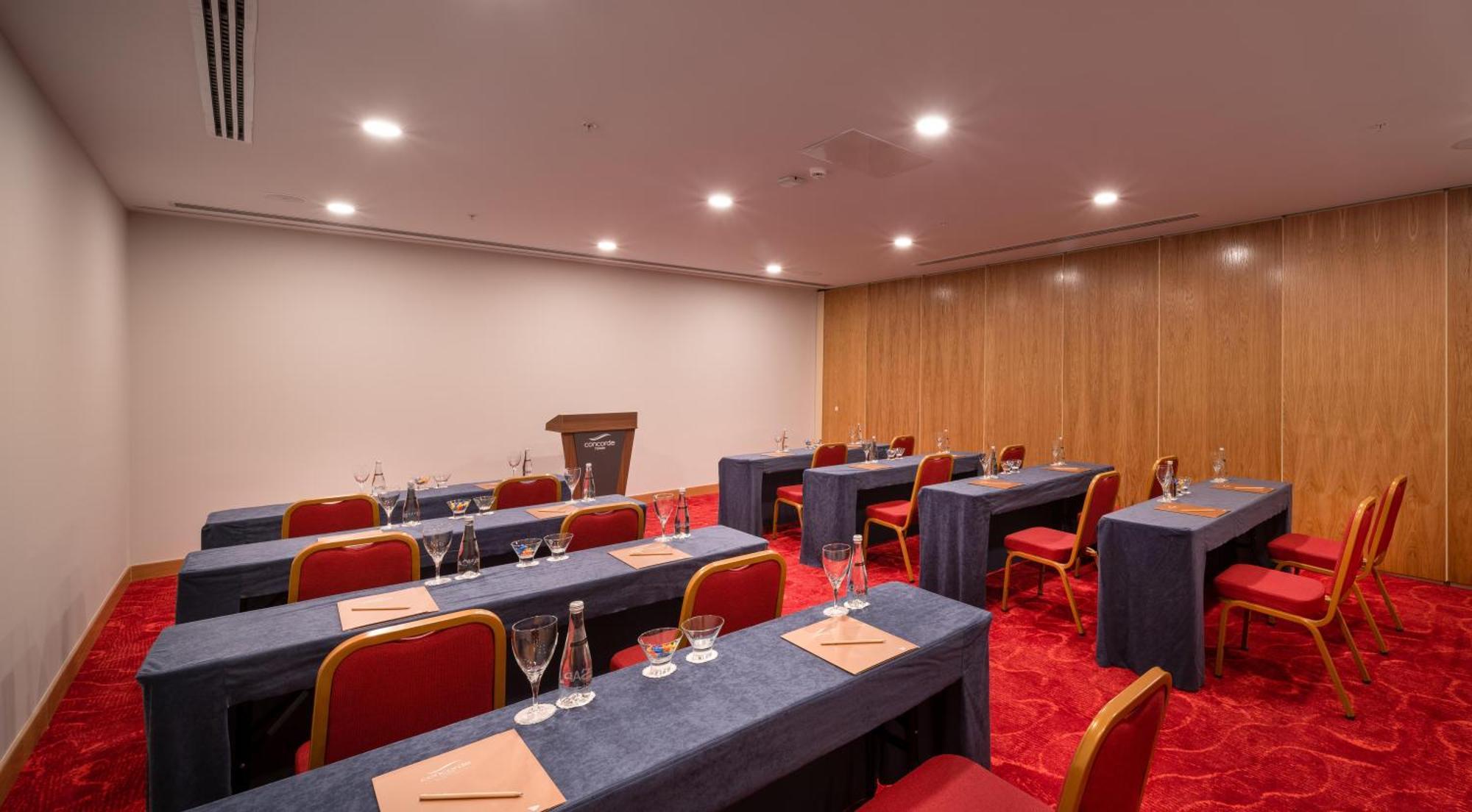 Concorde Tower Hotel & Casino นิโคเซีย ภายนอก รูปภาพ Meeting room