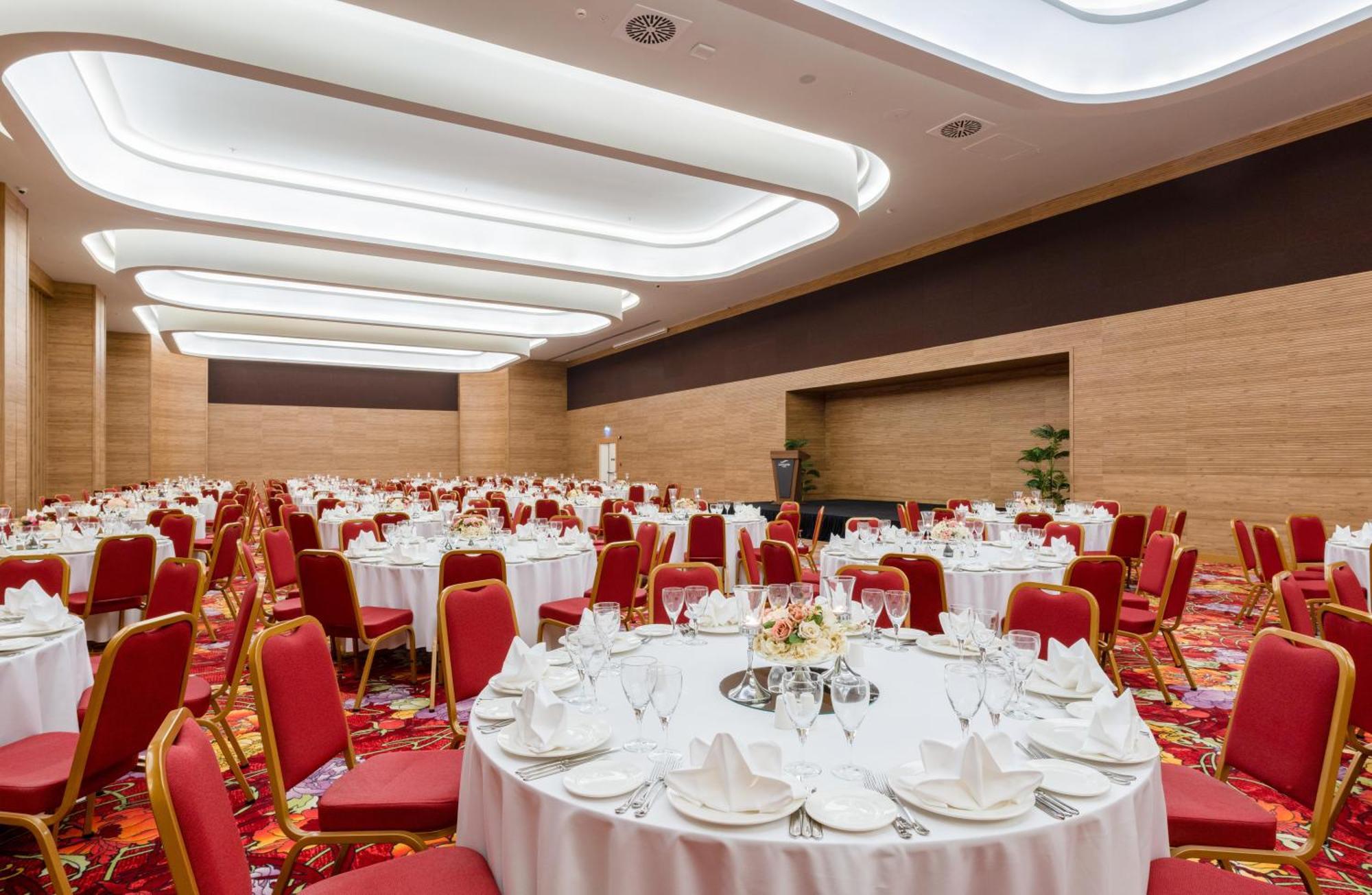 Concorde Tower Hotel & Casino นิโคเซีย ภายนอก รูปภาพ The Grand Ballroom