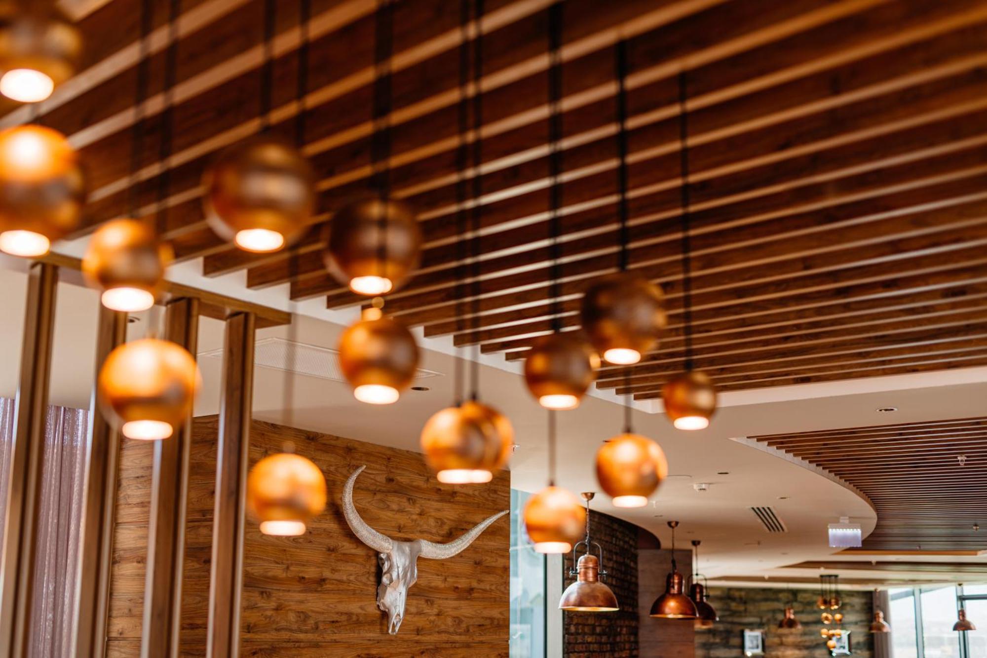 Concorde Tower Hotel & Casino นิโคเซีย ภายนอก รูปภาพ The interior of the restaurant