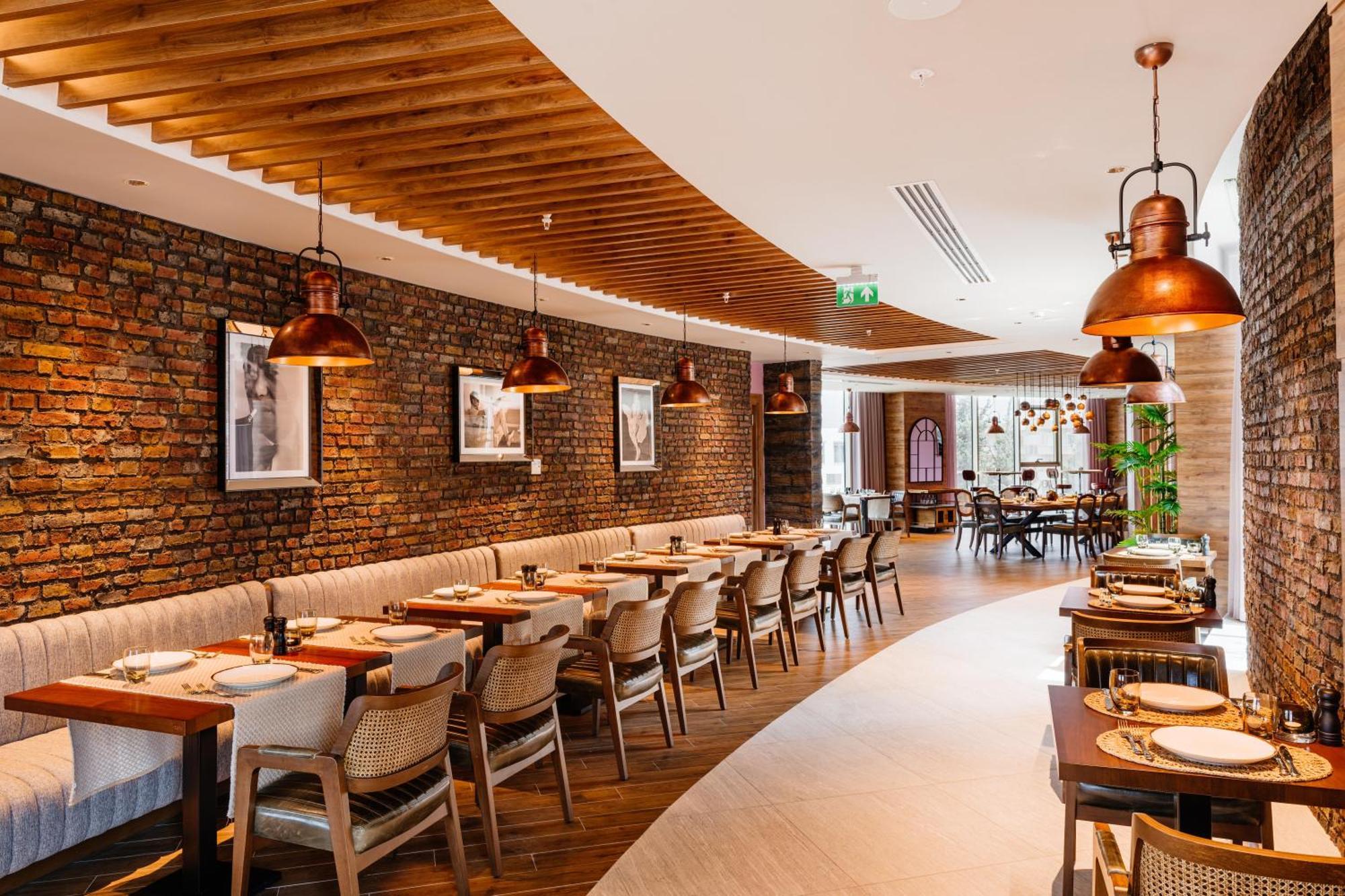 Concorde Tower Hotel & Casino นิโคเซีย ภายนอก รูปภาพ Interior of the restaurant